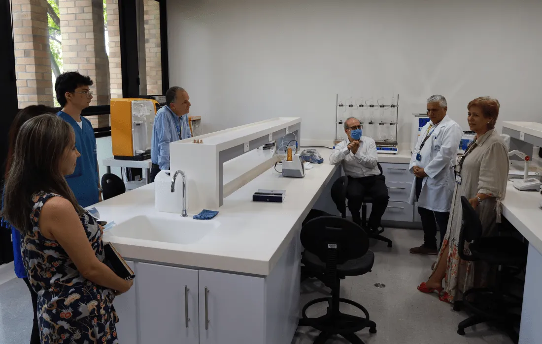 Laboratorio Fisicoquimico de los alimentos Javeriana Cali 