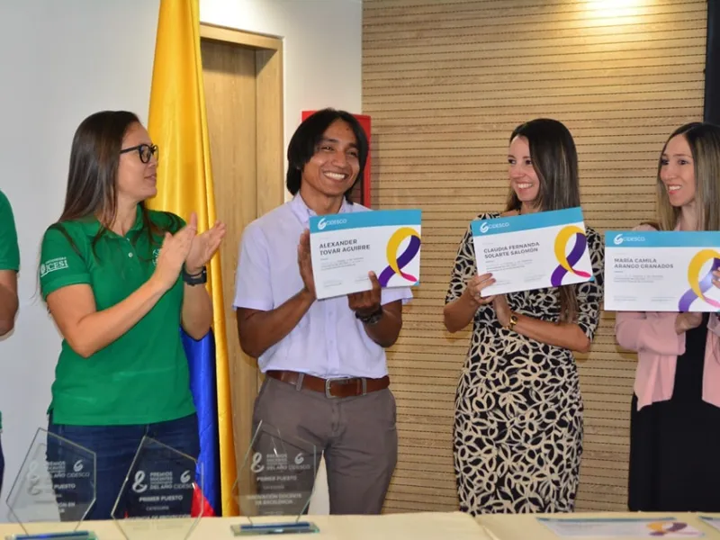 Profesor Alexander Tovar Aguirre, ganó el Premio Innovación Docente de Excelencia Cidesco 2023 